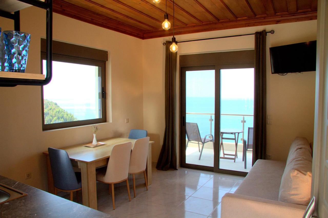 Melikiron Luxury Apartments Áyios Nikítas Eksteriør billede